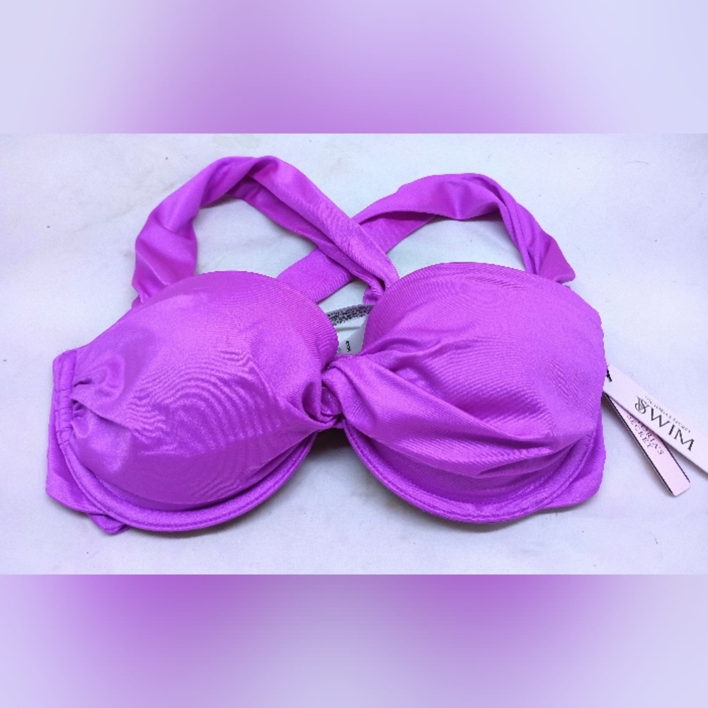 NWT Victoria Secret bikini top 34C